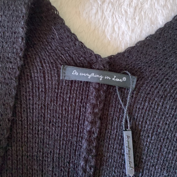 Do everything in Love sweater - Picture 2 of 3